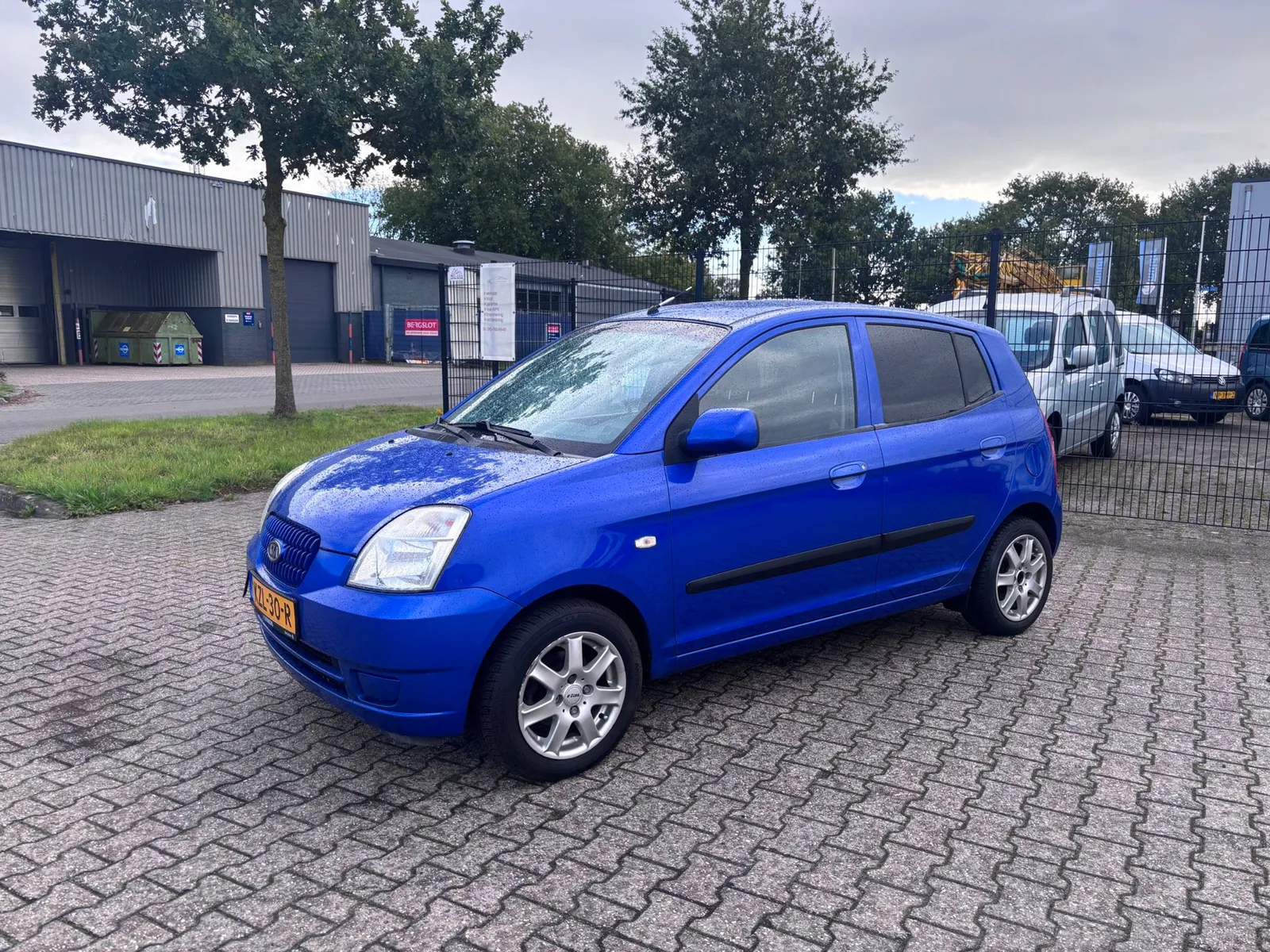 Kia Picanto (2005) — foto 1
