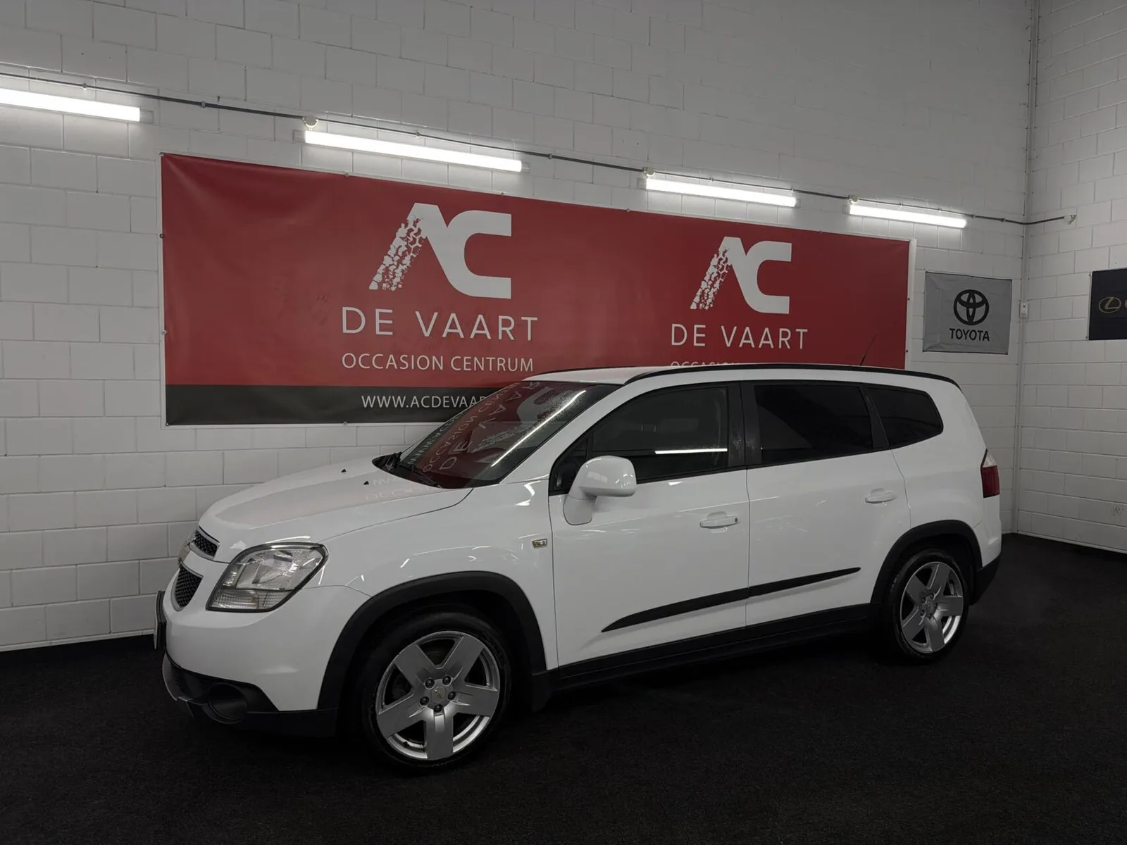 Chevrolet Orlando (2012) — foto 1