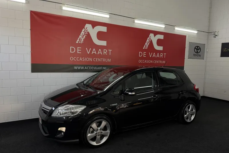 Toyota Auris (2011)