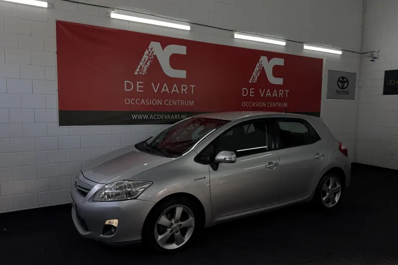 Toyota Auris (2011)