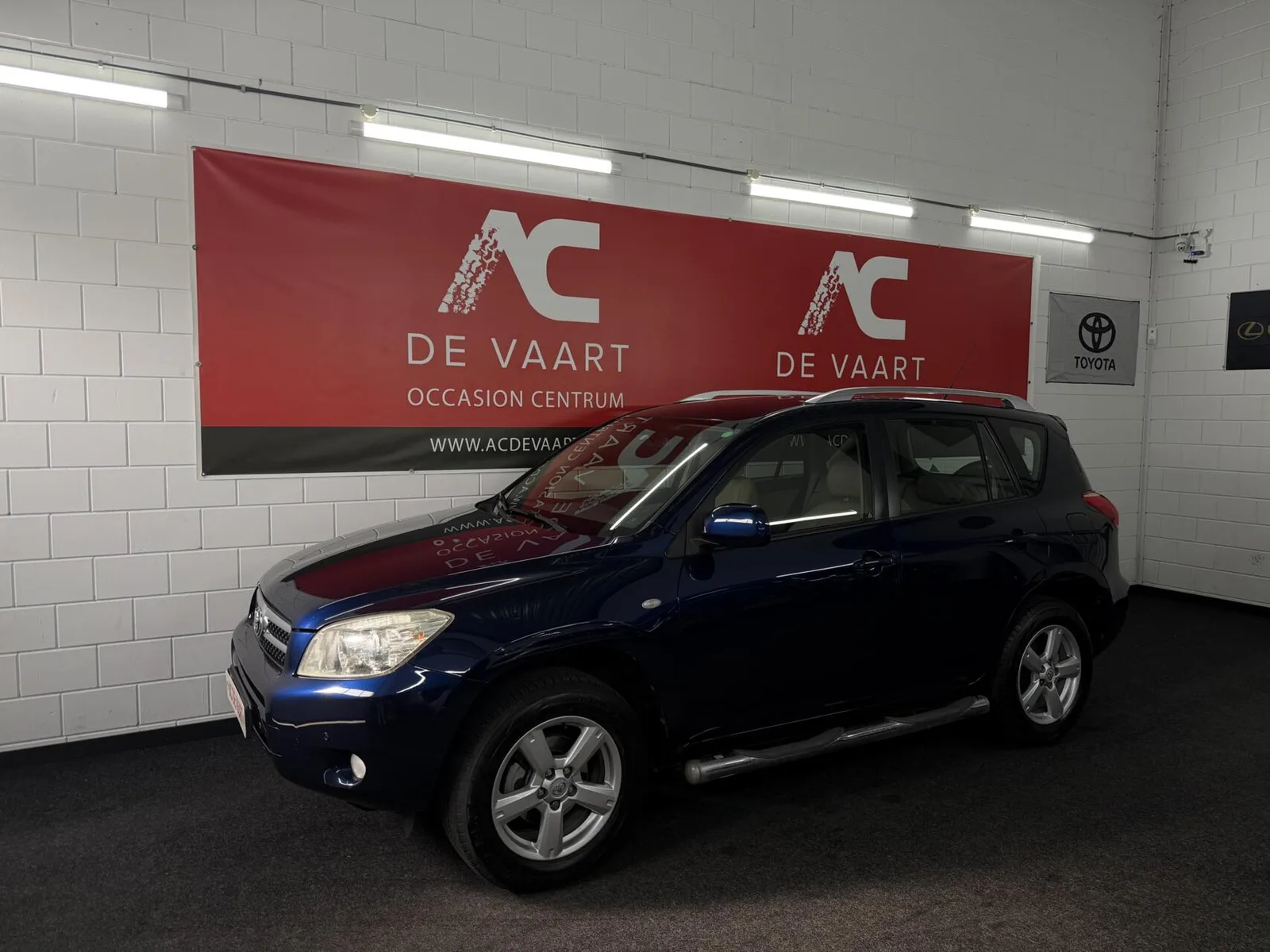 Toyota RAV4 (2007) — foto 1