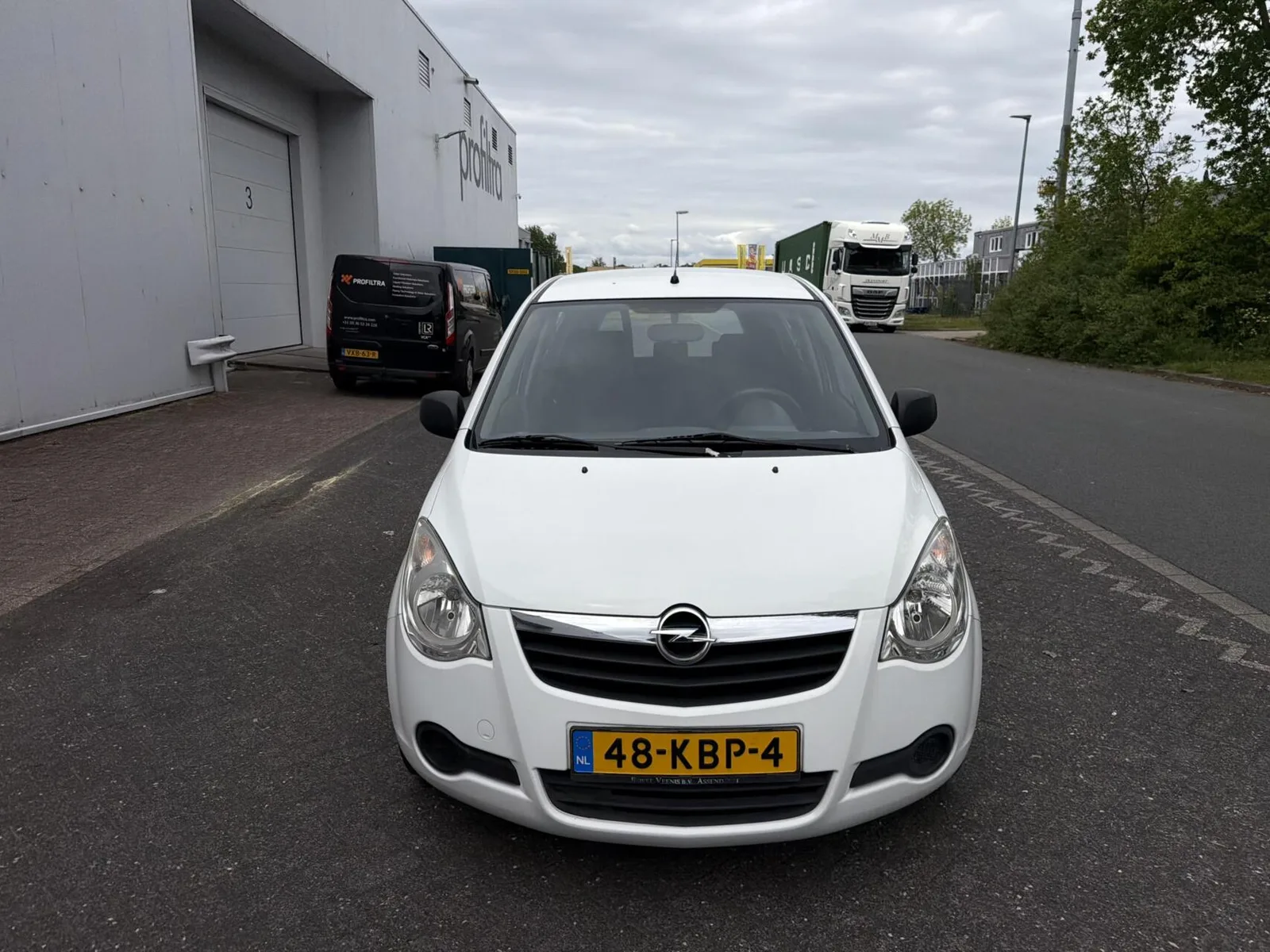 Opel Agila (2009) — foto 1