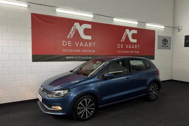 Volkswagen Polo (2015)