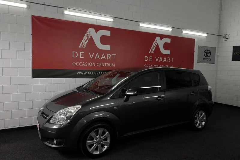 Toyota Verso (2009)