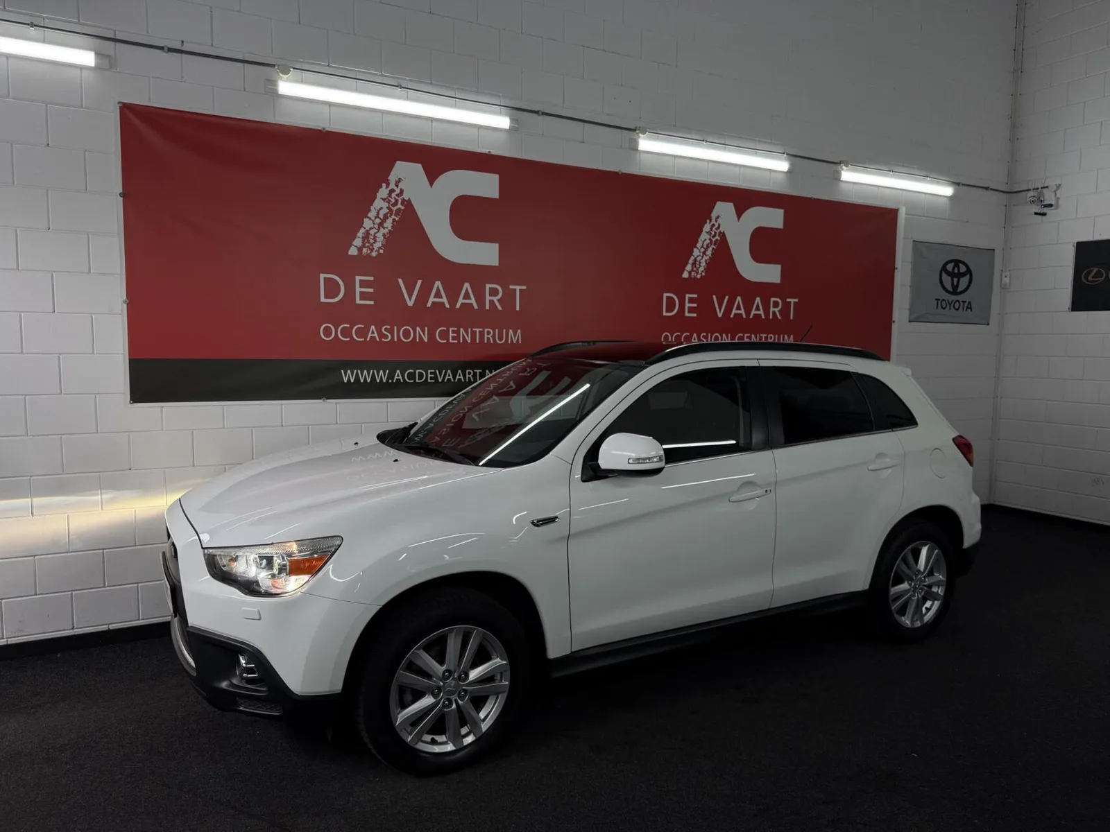 Mitsubishi ASX (2011) — foto 1