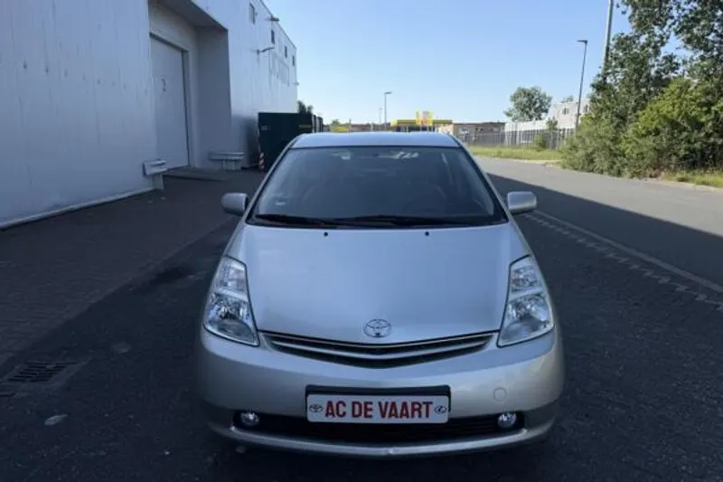Toyota Prius (2005)