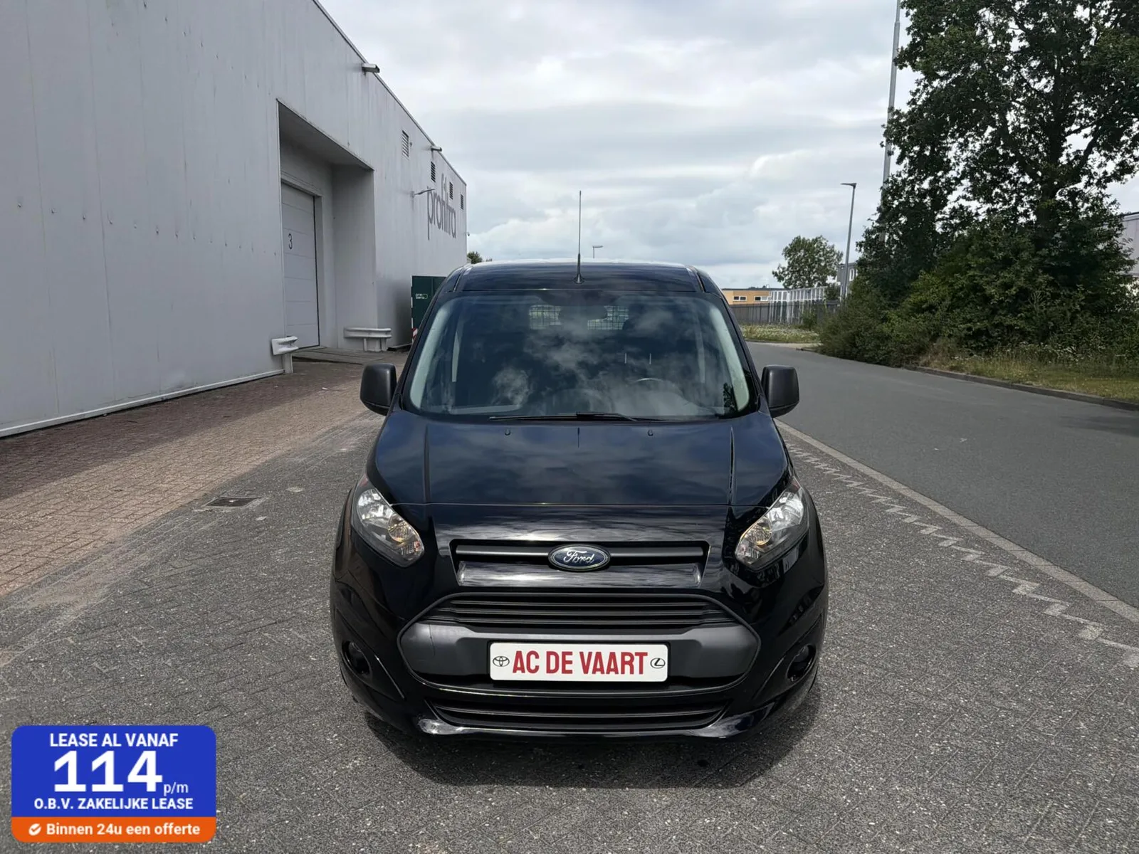 Ford Transit Connect (2017) — foto 1