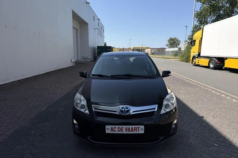 Toyota Auris (2011)