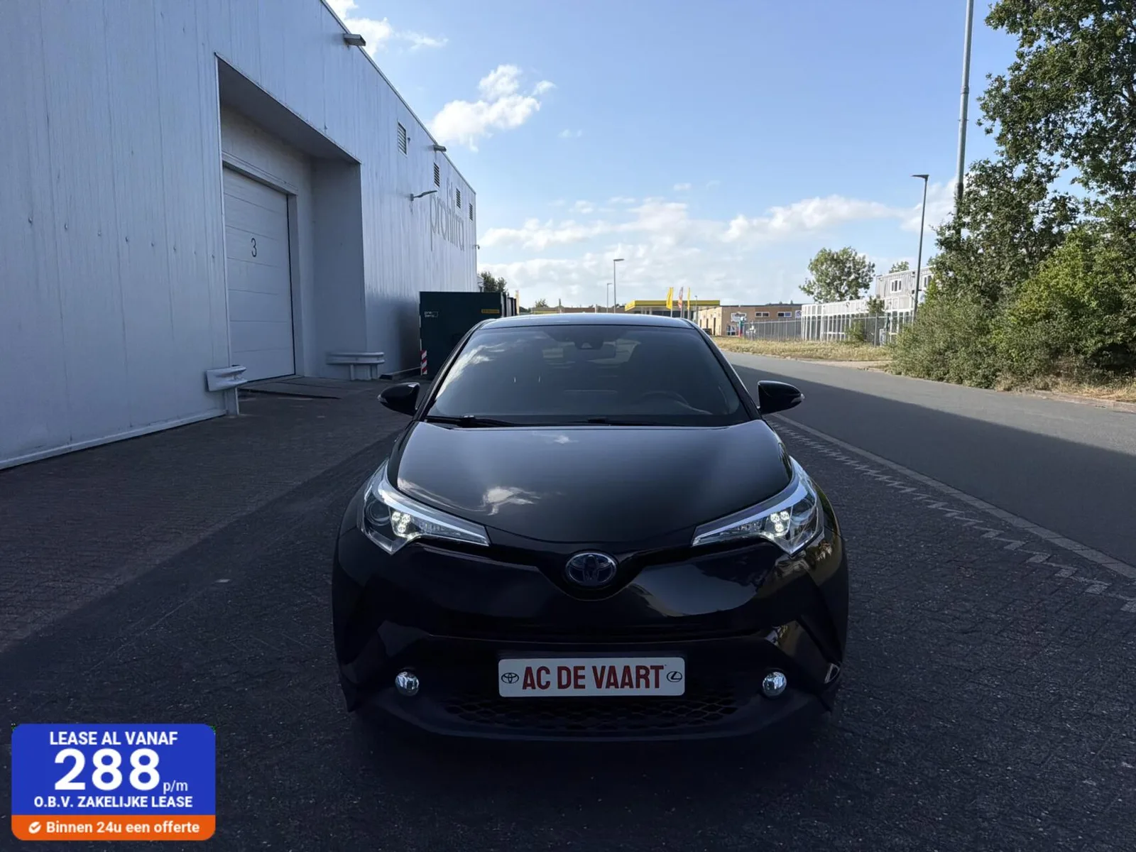 Toyota C-HR (2019) — foto 1