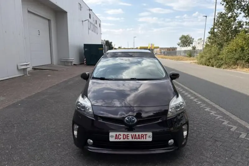 Toyota Prius (2012)