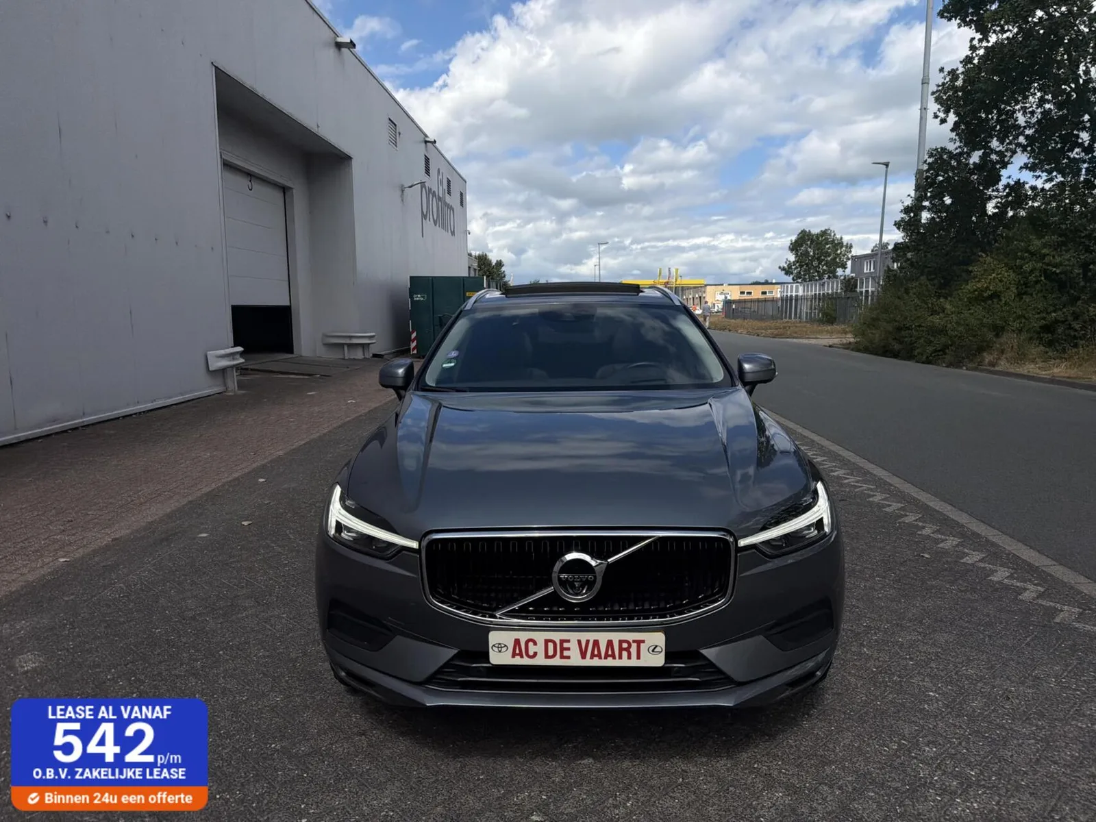 Volvo XC60 (2021) — foto 1