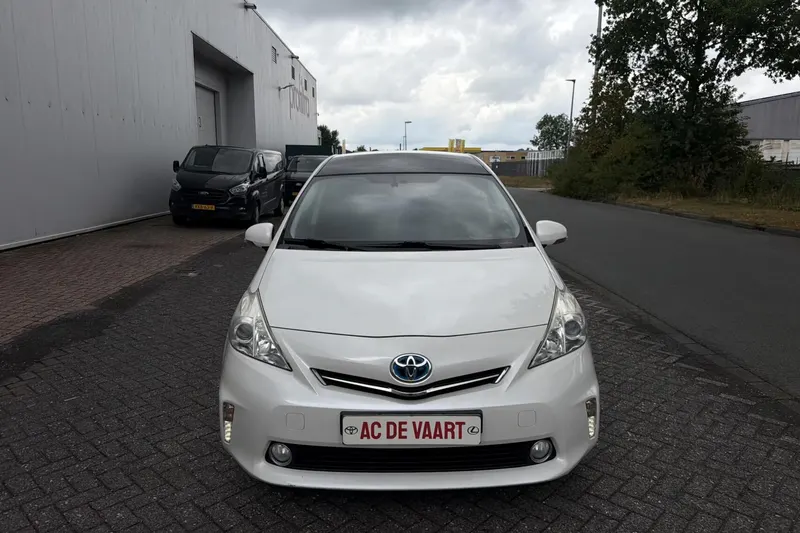 Toyota Prius (2013)