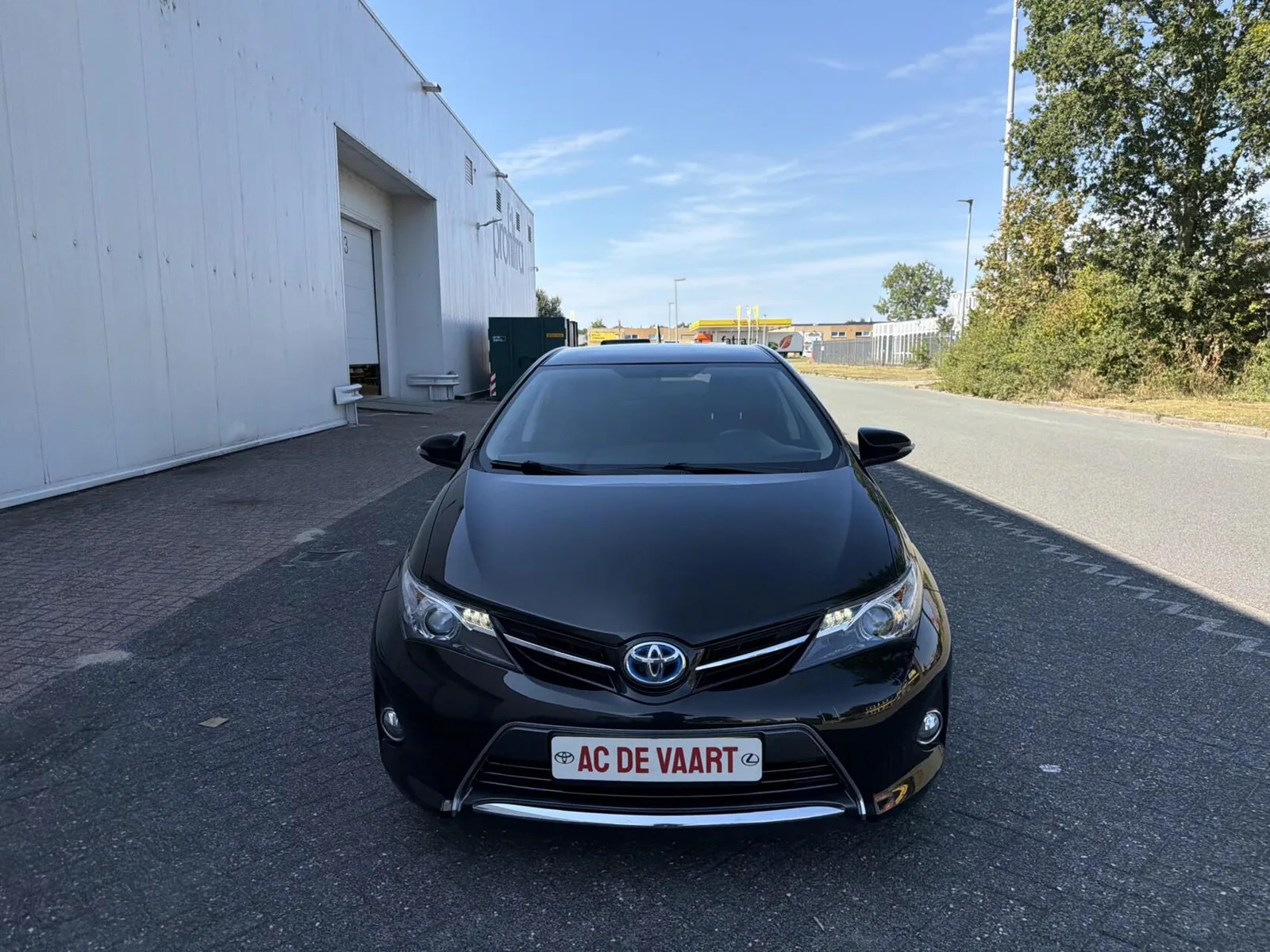 Toyota Auris (2013) — foto 1