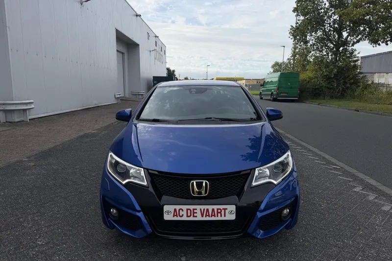 Honda Civic (2015)