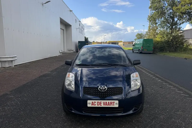 Toyota Yaris (2008)