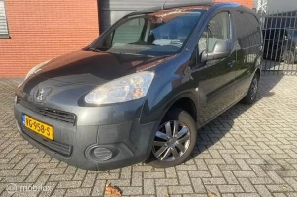Peugeot Partner (2014) — foto 1