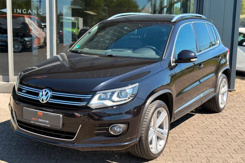 Volkswagen Tiguan (2012)