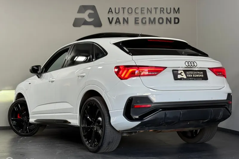 Audi Q3 Sportback (2021)