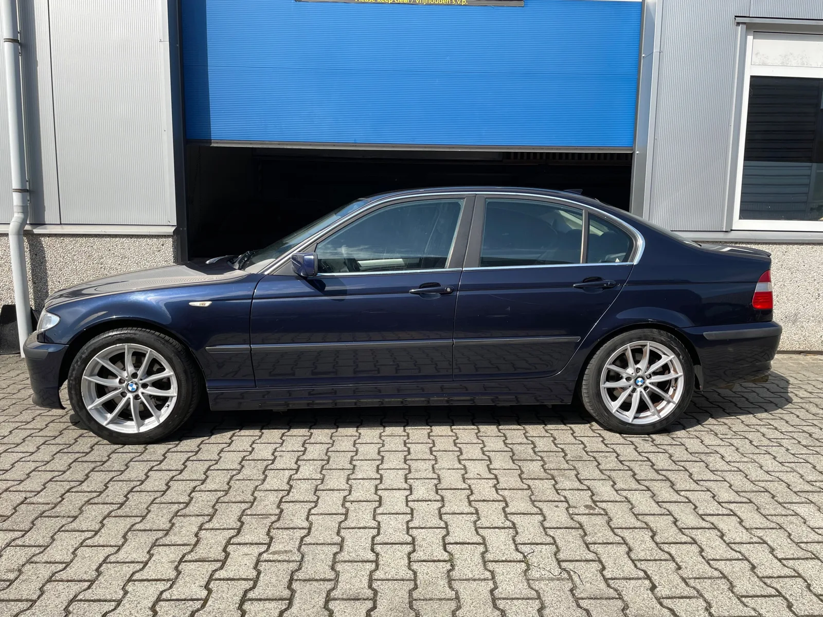 BMW 3-Serie (2001) — foto 1