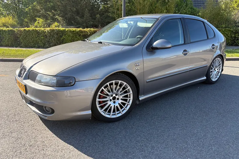 SEAT Leon (2005)