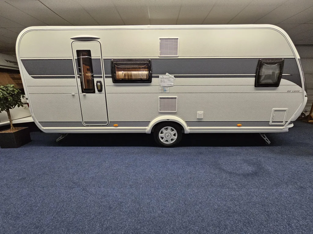 Hobby De Luxe (2021) — foto 1