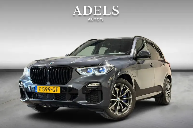 BMW X5 (2021)