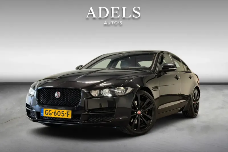 Jaguar XE (2015)