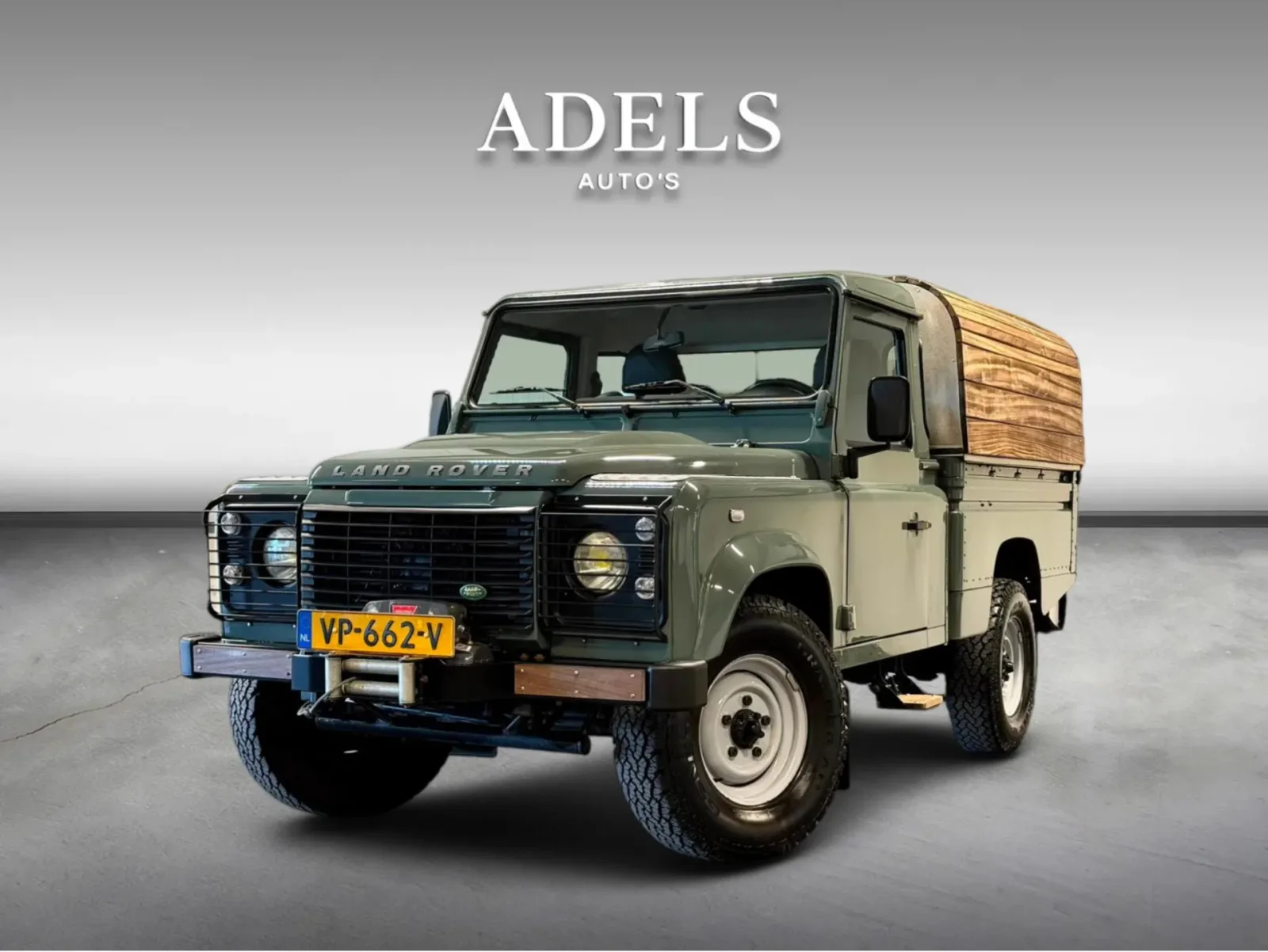 Land Rover Defender (2009) — foto 1