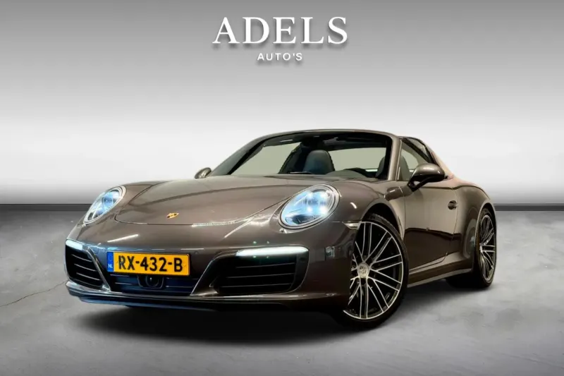 Porsche 911 (2018)