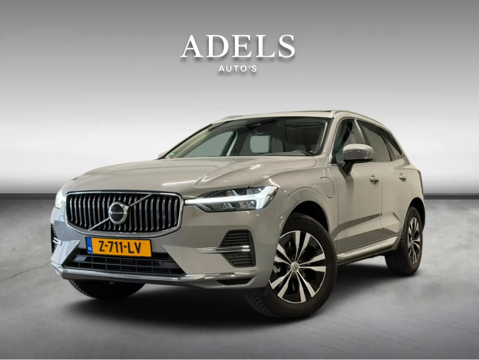 Volvo XC60 (2024) — foto 1