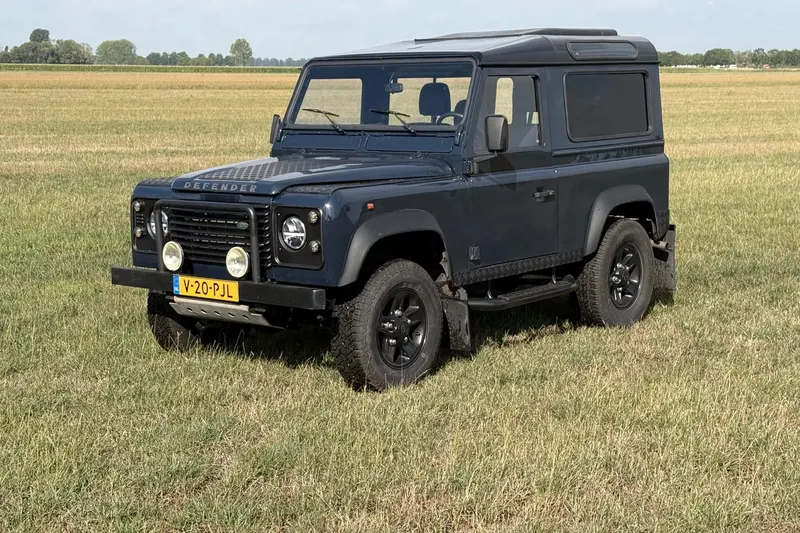 Land Rover Defender (1996)