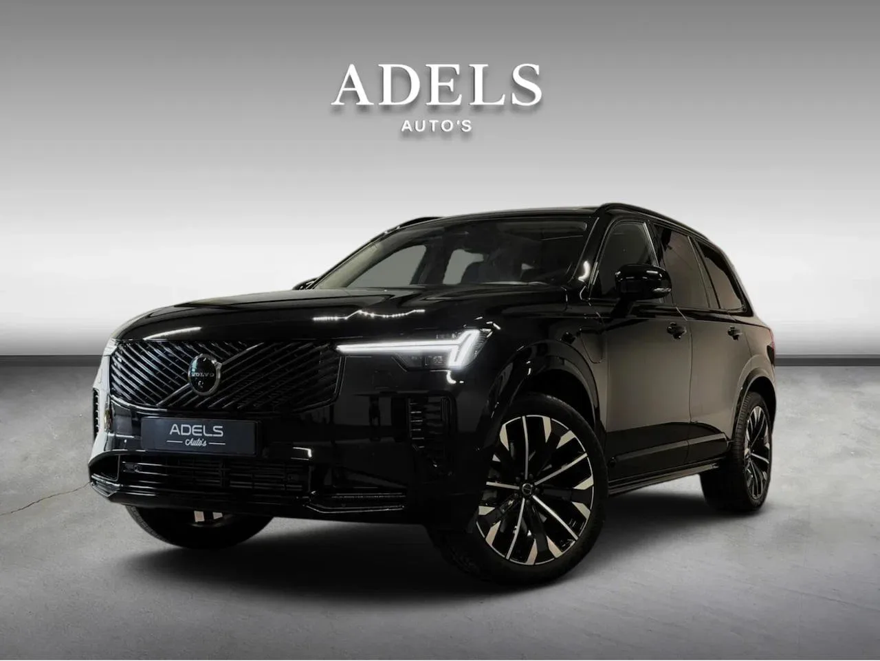Volvo XC90 (2025) — foto 1