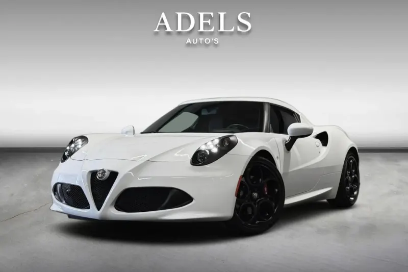 Alfa Romeo 4C (2016)