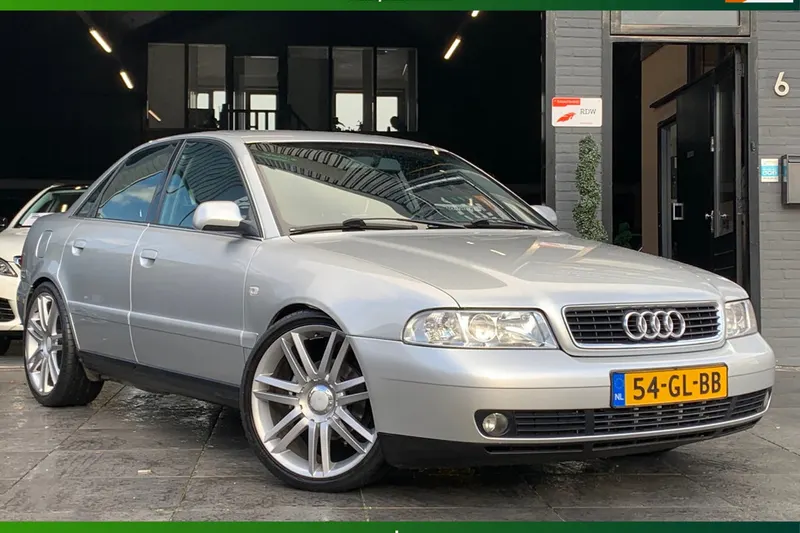 Audi A4 (2001)