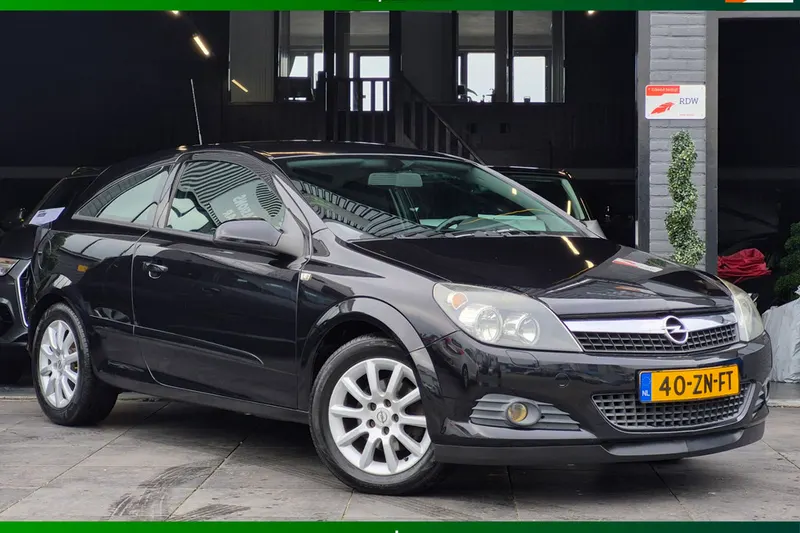Opel Astra (2008)