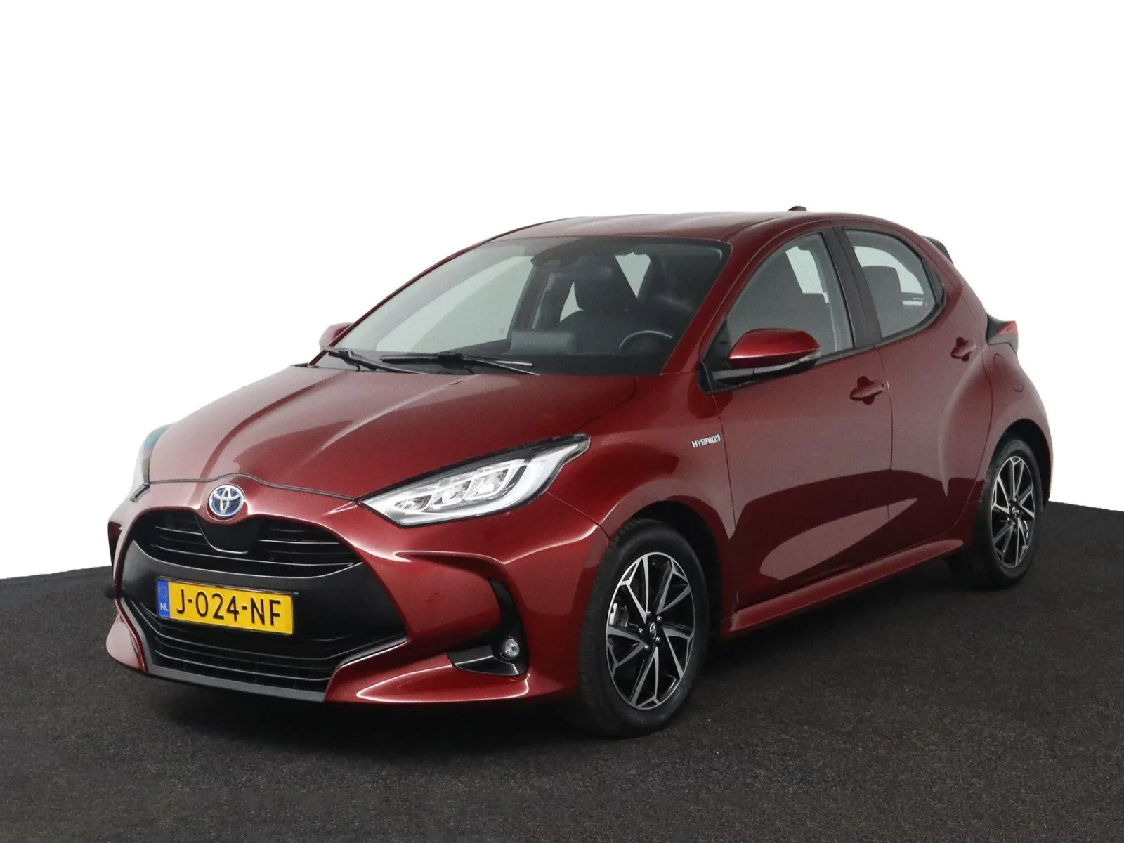 Toyota Yaris (2020) — foto 1