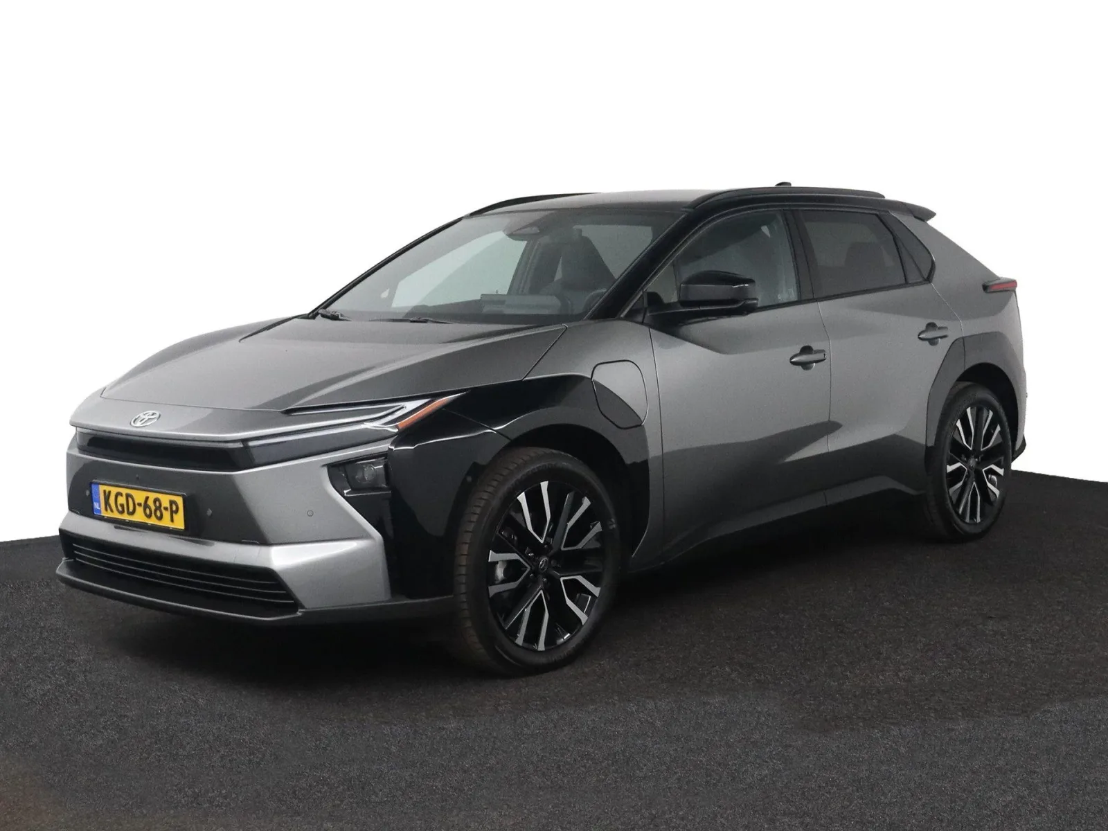 Toyota bZ4X (2026) — foto 1