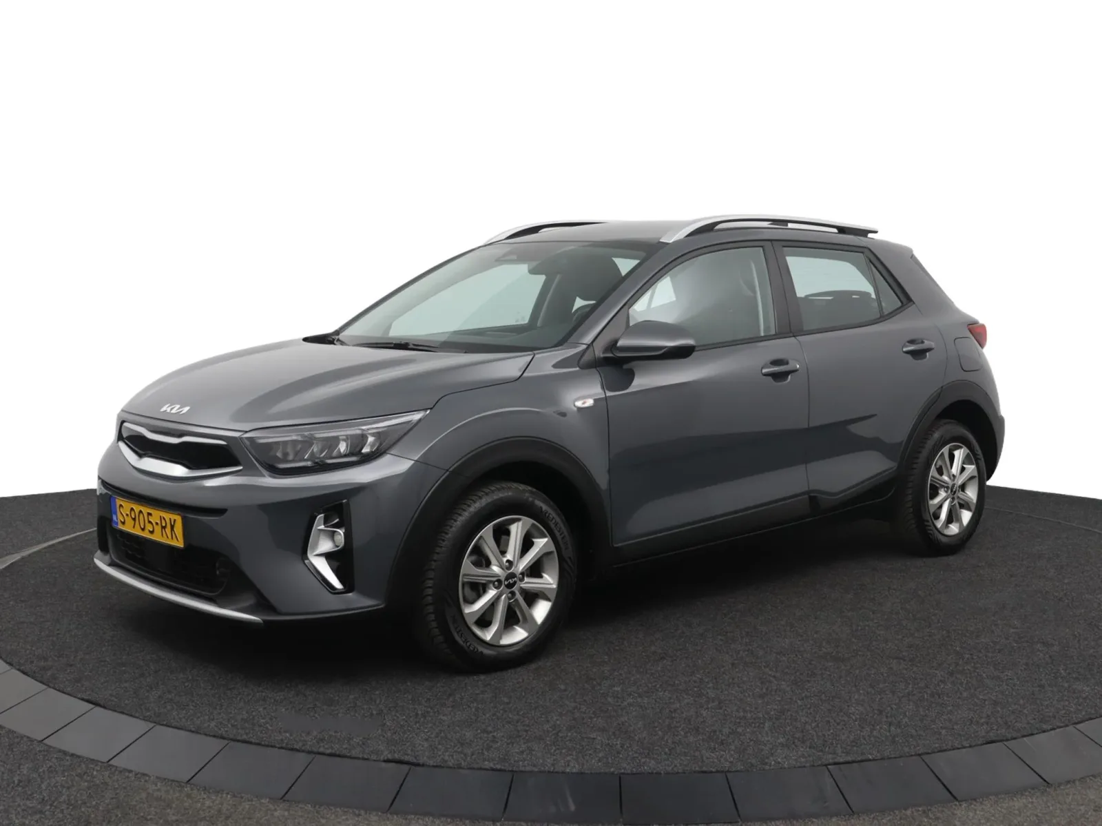 Kia Stonic (2023) — foto 1