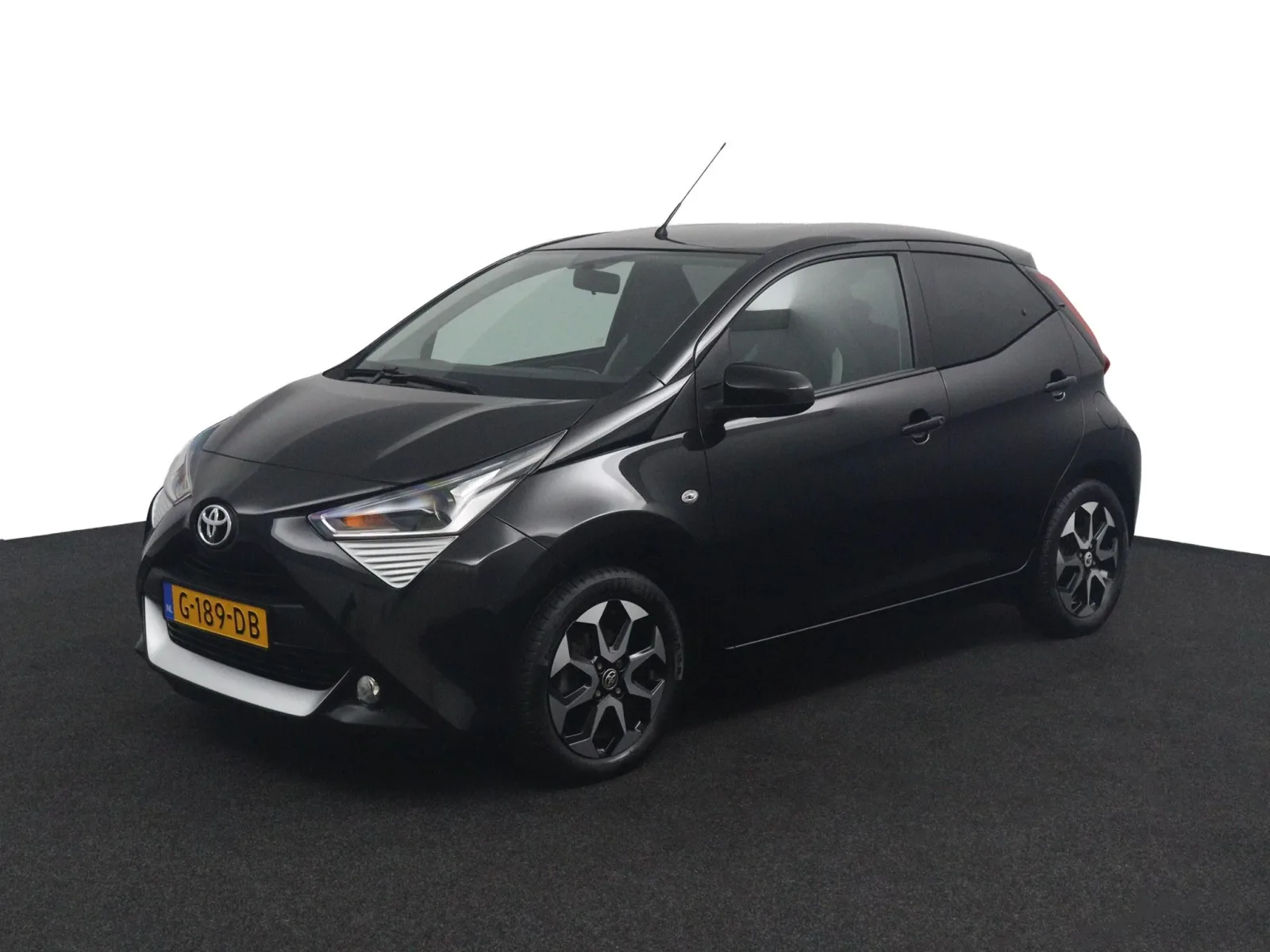 Toyota Aygo (2019) — foto 1