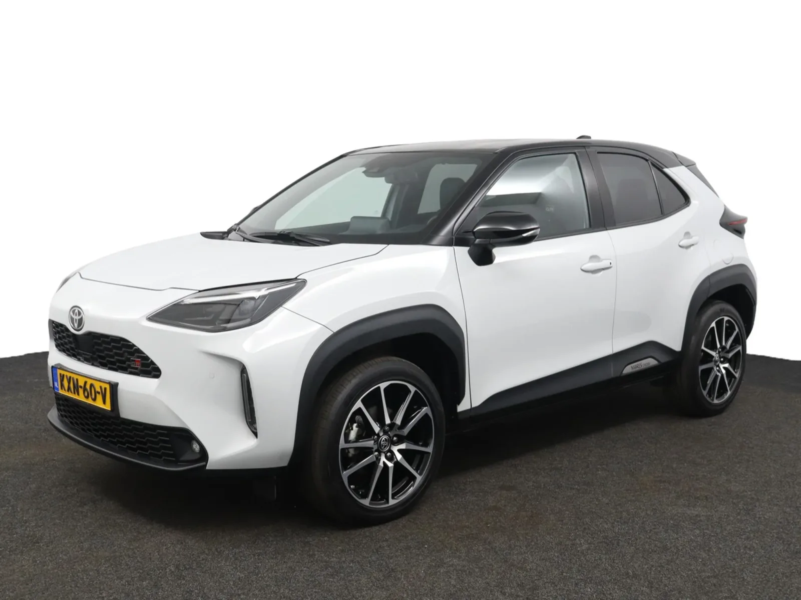 Toyota Yaris Cross (2023) — foto 1