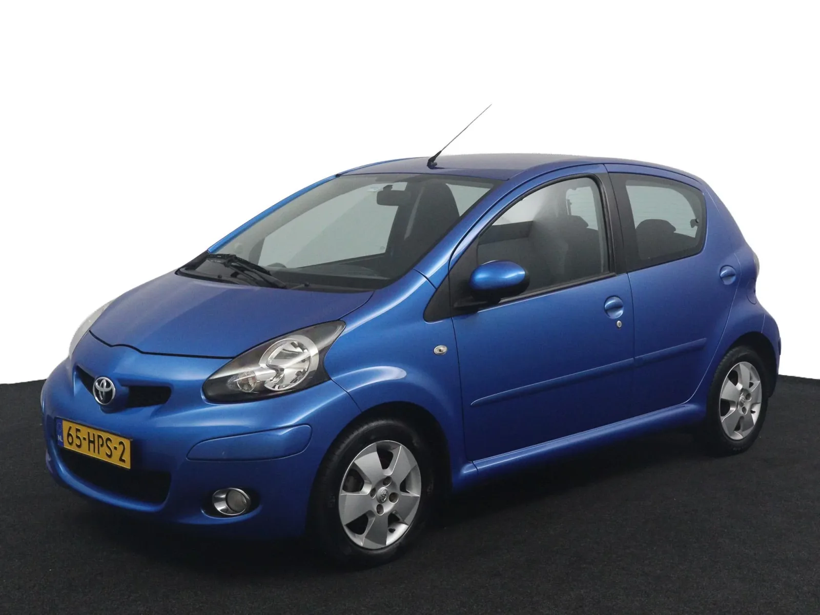 Toyota Aygo (2009) — foto 1