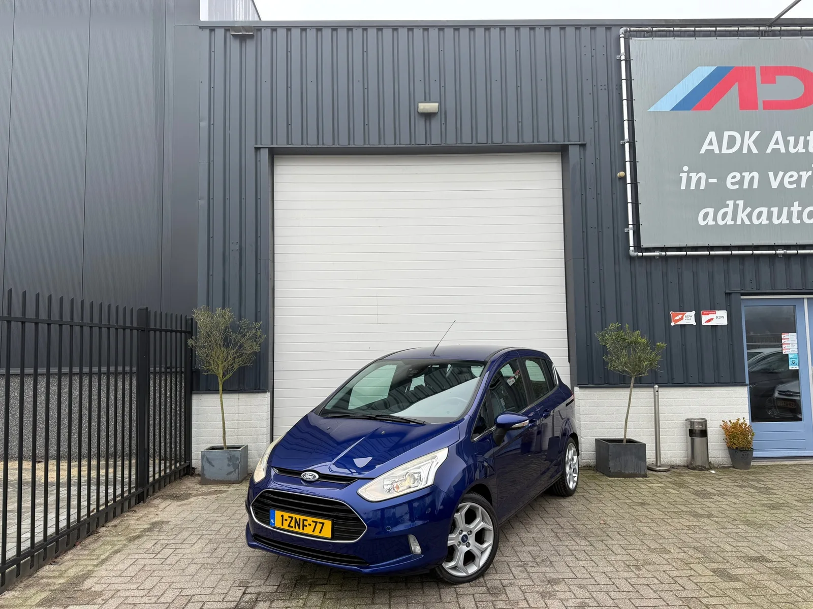 Ford B-Max (2015) — foto 1