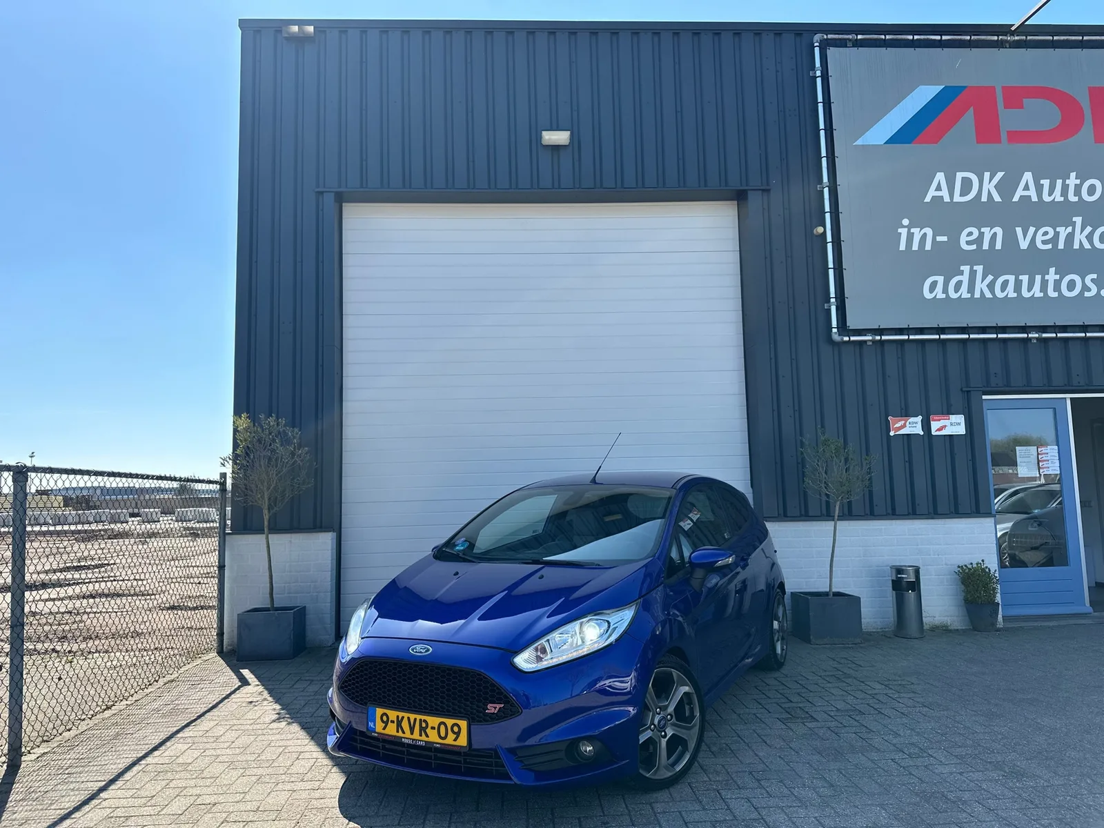 Ford Fiesta (2013) — foto 1