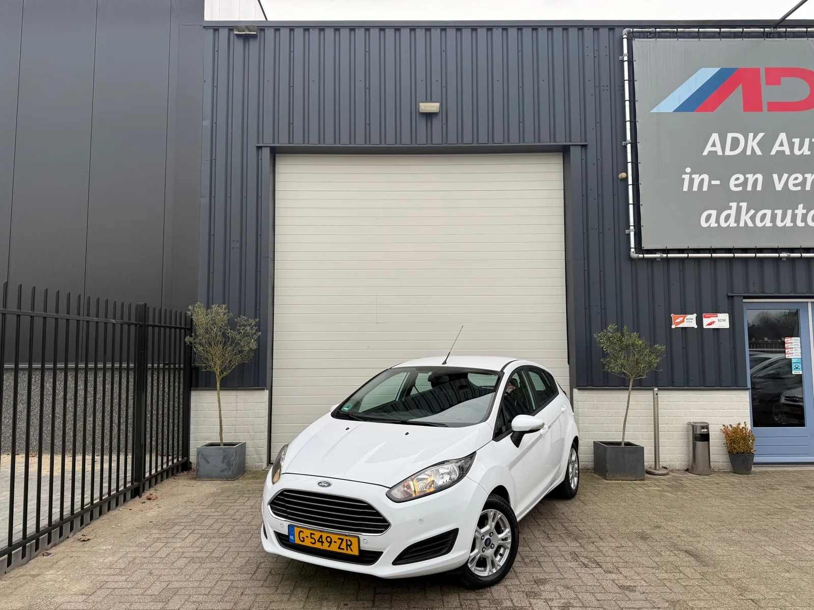 Ford Fiesta (2013) — foto 1