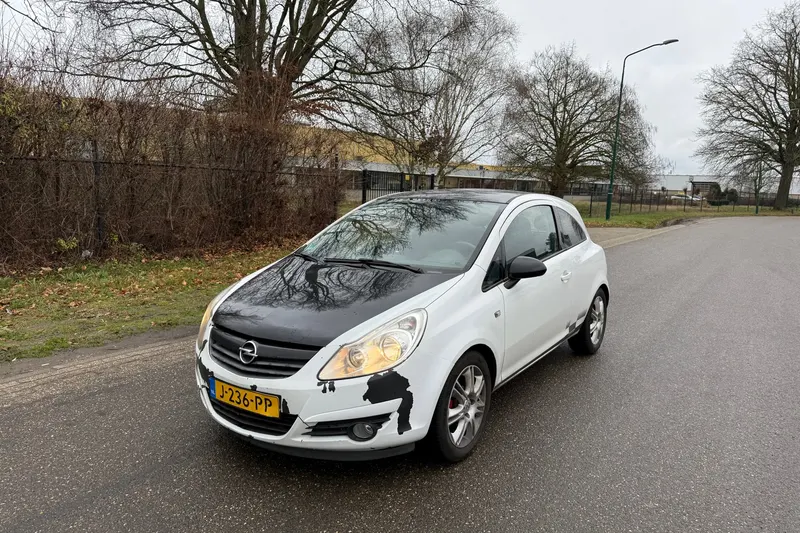 Opel Corsa (2010)