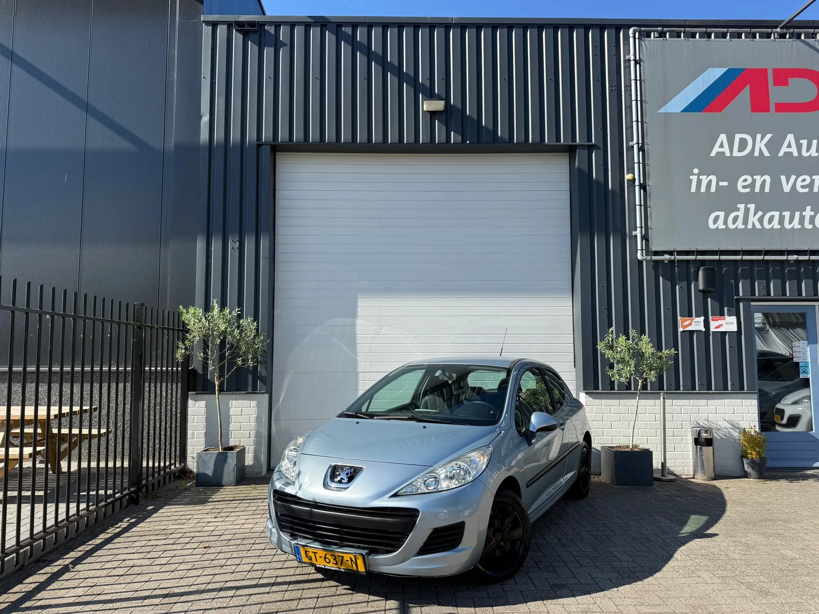 Peugeot 207 (2010) — foto 1