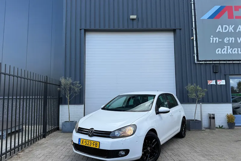 Volkswagen Golf (2010)