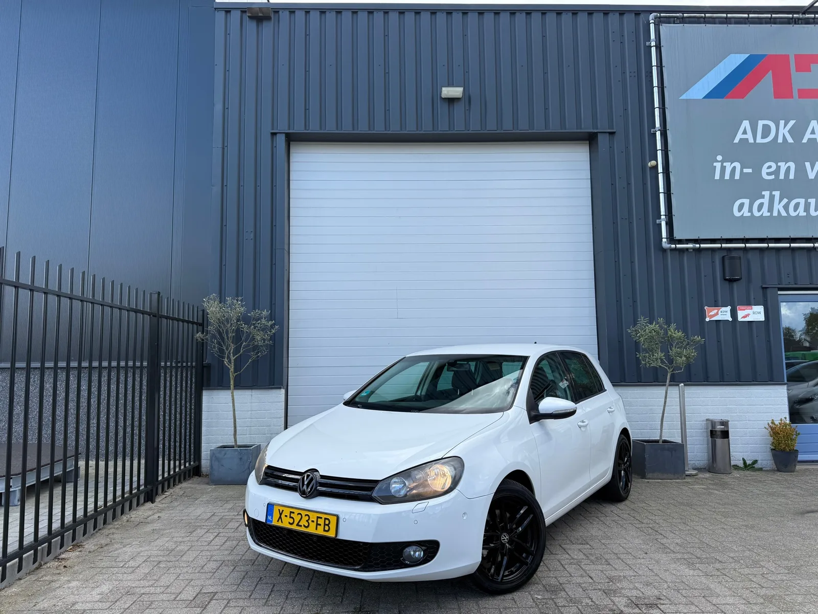 Volkswagen Golf (2010) — foto 1