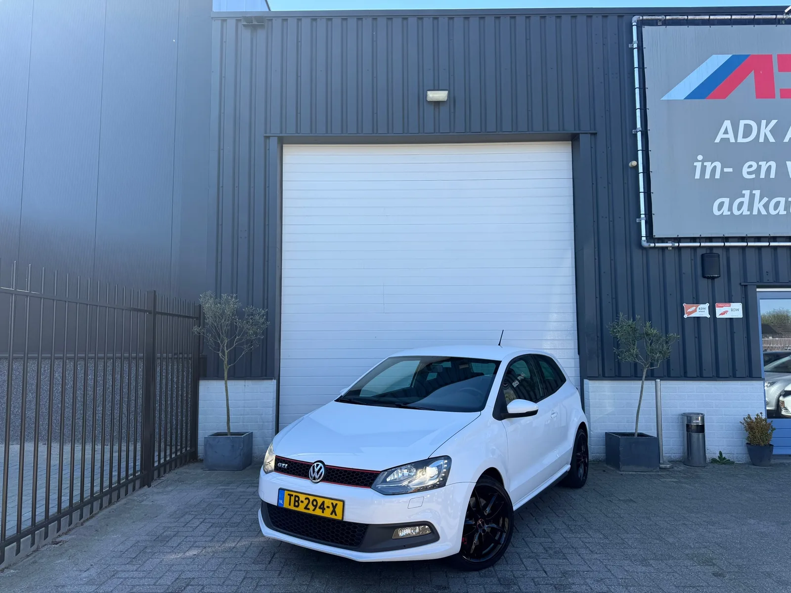 Volkswagen Polo (2013) — foto 1