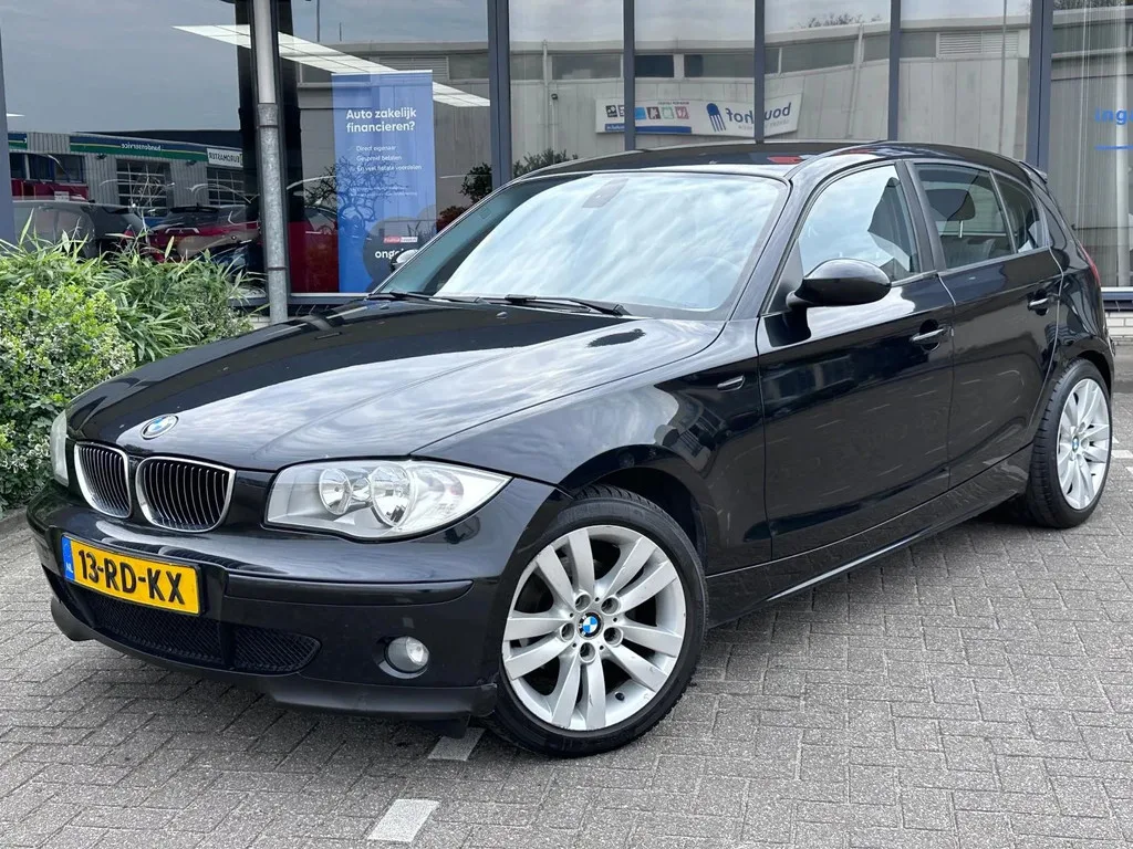 BMW 1-Serie (2005) — foto 1